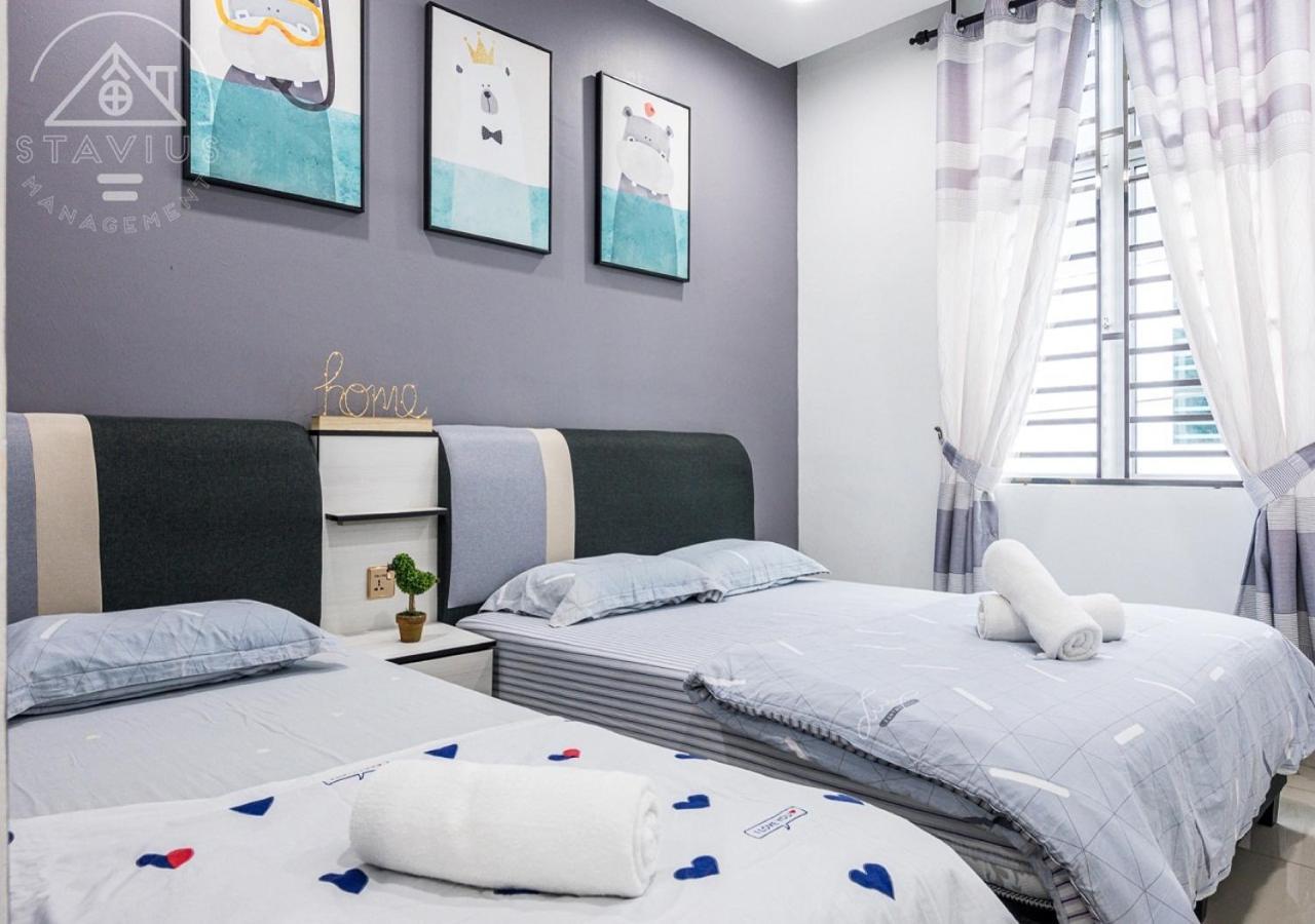 14pax 4br Double Storey House *