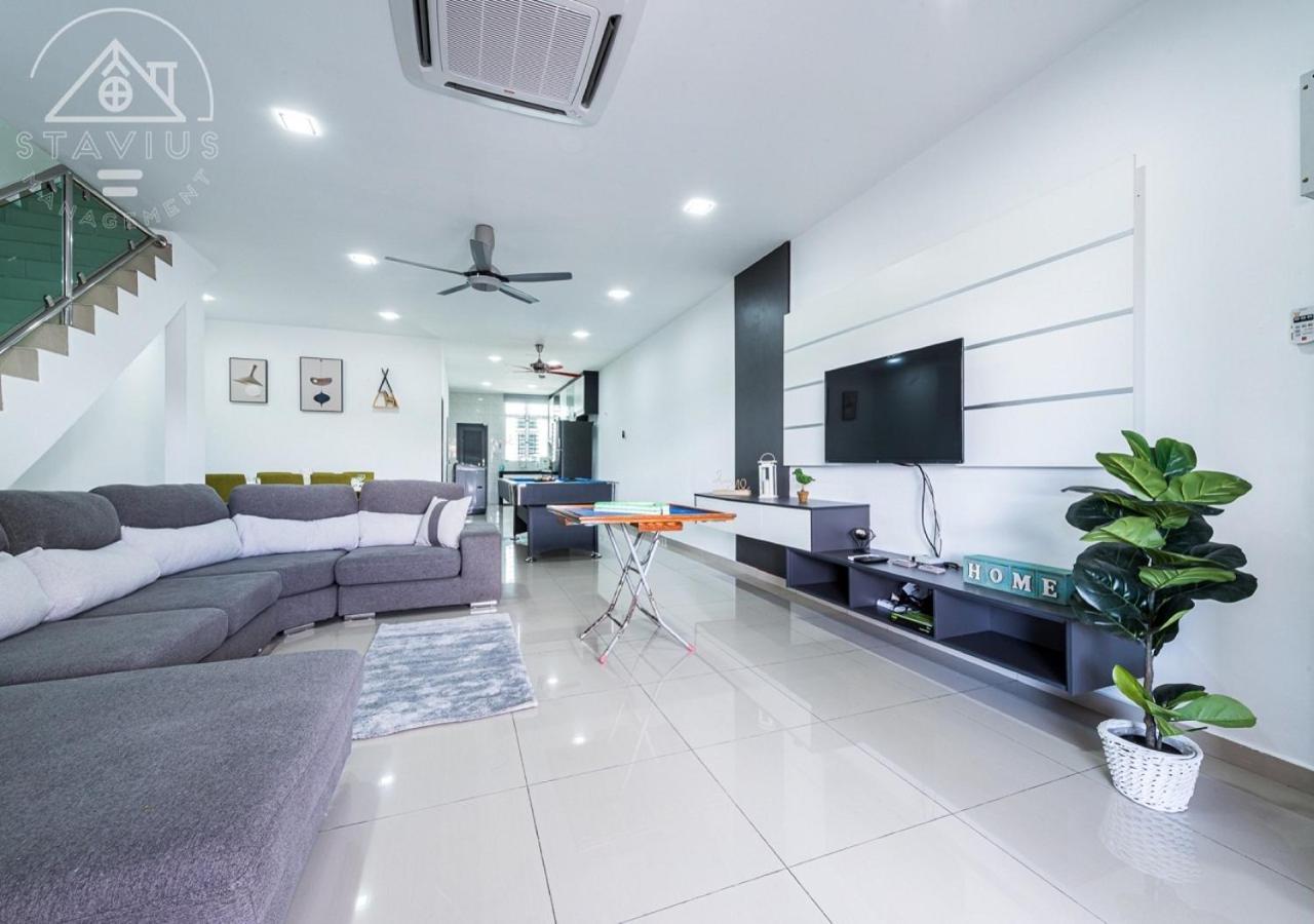Holiday home 14pax 4br Double Storey House *
