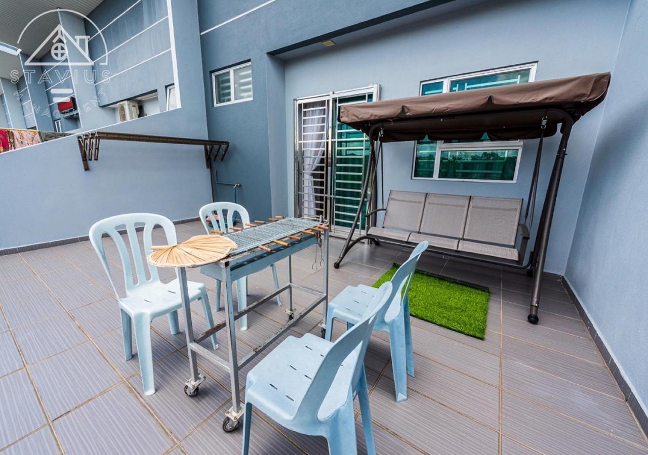14pax 4br Double Storey House Port Dickson
